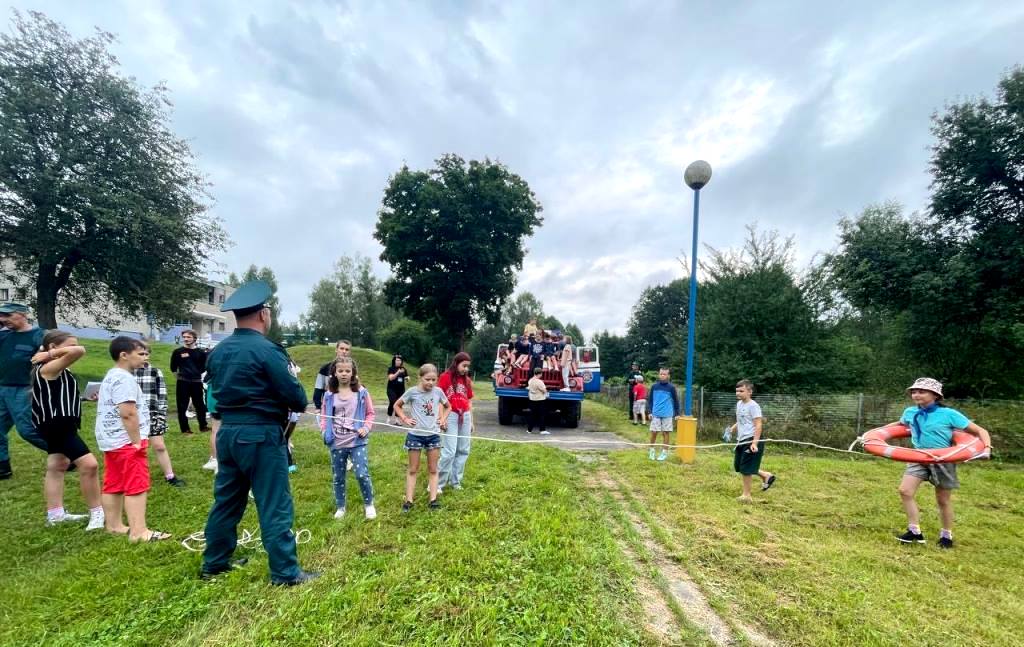 Безопасные каникулы шагают по Барановичскому району